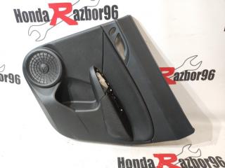 Дверная карта ( обшивка ) задняя правая Honda Civic 2011