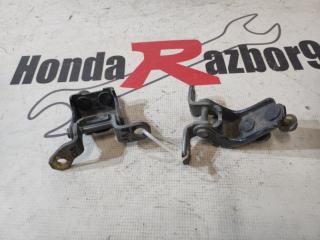 Петля двери задняя правая Honda Accord 2003