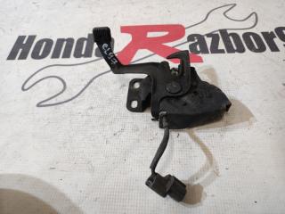 Замок капота Honda Accord 2005
