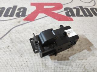 Кнопка стеклоподъемника задняя Honda CR-V 2011