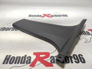 Накладка центральной стойки левая Honda Accord 2011