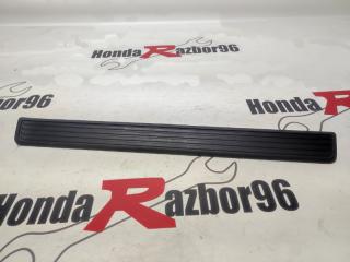 Накладка на порог передняя правая Honda Accord 2011