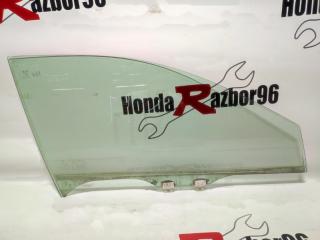 Стекло двери переднее правое Honda Accord 2011