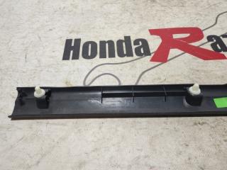 Накладка на порог передняя правая Civic 2011 5D 8 FK R18A2 Накладка на порог передняя правая Civic 2011 5D 8 FK R18A2