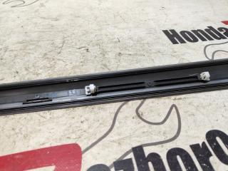 Молдинг на дверь передний левый Civic 2008 4D FD3 LDA2