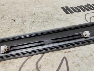 Молдинг на дверь передний левый Civic 2008 4D FD3 LDA2