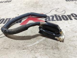 Фишка RAV4 2007 XA30 1AZ-FE