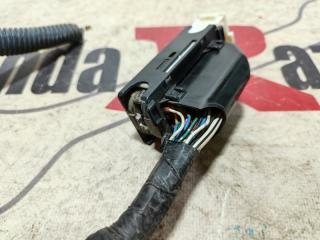 Фишка RAV4 2007 XA30 1AZ-FE