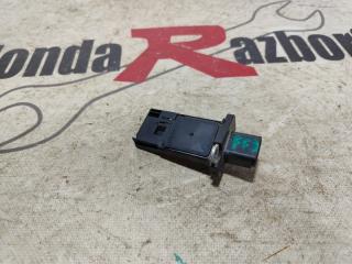 Запчасть датчик массового расхода воздуха Ford Focus 3 2013