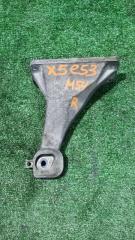 Кронштейн двигателя правый BMW X5