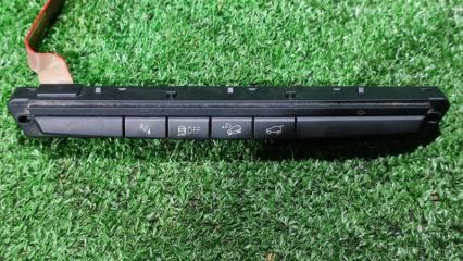 Блок кнопок на центральной консоли BMW X5 2011