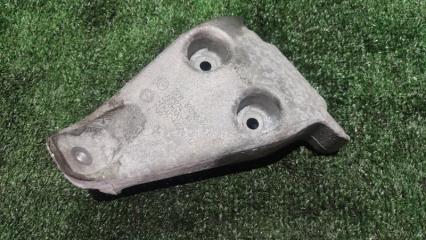 Кронштейн двигателя левый BMW 3