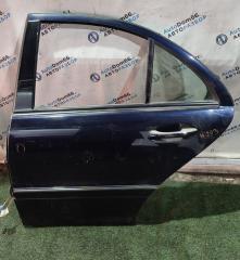 Дверь задняя левая Mercedes C-Class