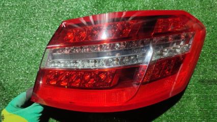 Фонарь правый Mercedes E-Class