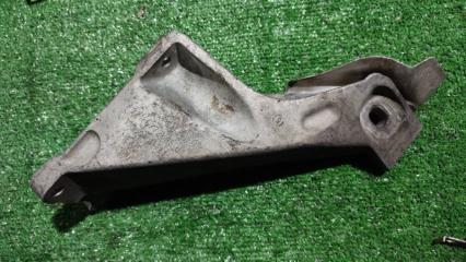 Кронштейн двигателя правый BMW X5