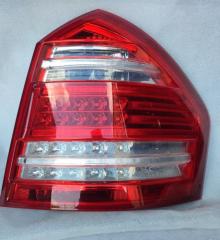 Фонарь в крыло правый Mercedes GL-Class 2010