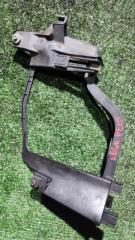 Крепление фары левое BMW 5 2009