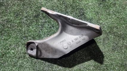 Кронштейн двигателя левый BMW X5