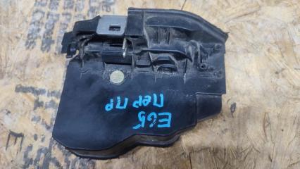 Замок двери передний правый BMW 7