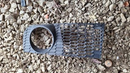 Решетка в бампер левая BMW X3 рестайлинг