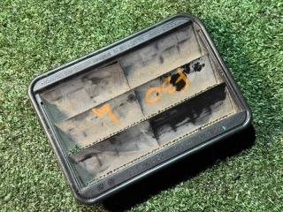 Запчасть решетка вентиляционная левая BMW 3