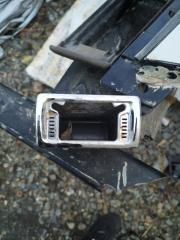 Запчасть пепельница toyota crown 171 1jz 74102-30170 контрактная Пепельница toyota crown 171 1jz 74102-30170 контрактная