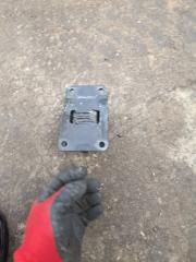 Подушка АКПП toyota Hiace TRH221 2TR