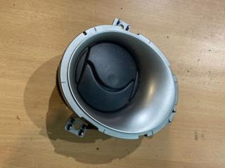 Дефлектор воздушный левый Nissan Juke 2013 контрактная Дефлектор воздушный левый Nissan Juke 2013