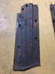 Запчасть защита днища кузова правая Kia Ceed 2012