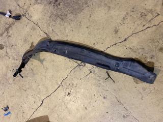 Фото запчасти пыльник крыла передний левый Audi Q7 2008 контрактная запчасть Запчасть пыльник крыла передний левый Audi Q7 2008