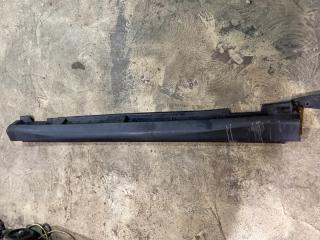 Порог пластиковый левый Lexus RX 400 2008