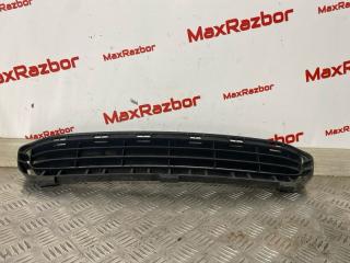 Решетка в бампер Toyota Camry
