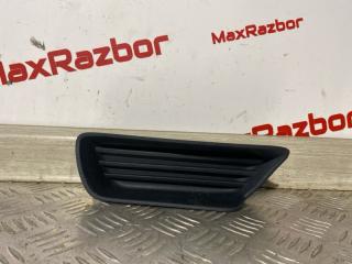 Решетка в бампер левая Toyota Camry