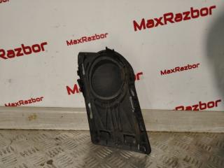 Запчасть вставка в бампер правая Volkswagen Tiguan 2010