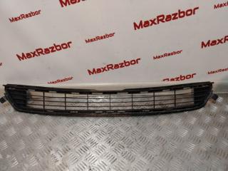 Решетка в бампер Toyota RAV4 2013