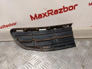 Решетка в бампер левая Toyota RAV4 2013