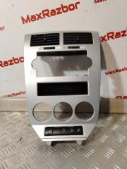 Рамка магнитолы Dodge Caliber