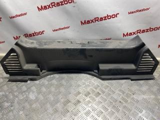 Запчасть накладка замка багажника Opel Astra