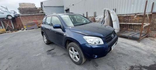 Суппорт тормозной передний правый RAV4 2010 XA30 1az-fe
