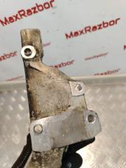 Кронштейн генератора Sorento BL D4CB