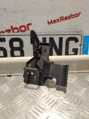 Запчасть замок капота Volkswagen Touareg