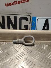 Петля буксировочная Volkswagen Touareg