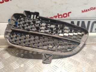 Решетка в бампер левая Volkswagen Touareg
