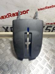 Запчасть кожух подрулевой Volkswagen Touareg