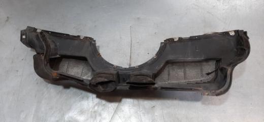 Жабо лобового стекла Mercedes-Benz E-Class 1991 Б/У Жабо лобового стекла Mercedes-Benz E-Class 1991