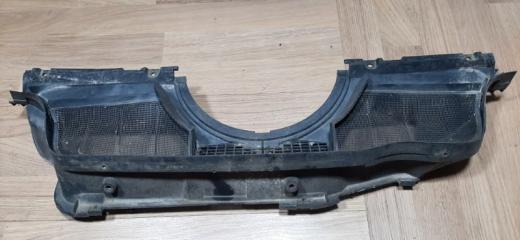 Жабо лобового стекла Mercedes-Benz E-Class 1991 Б/У Жабо лобового стекла Mercedes-Benz E-Class 1991