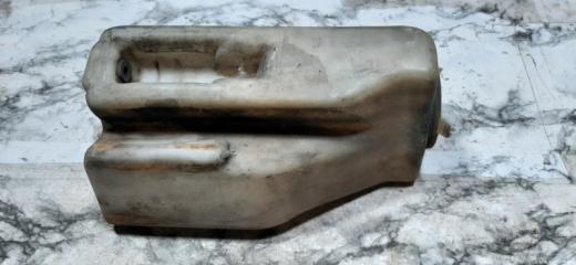 Бачок стеклоомывателя Mercedes-Benz W123 1976-1985