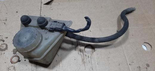 Бачок тормозной жидкости Mercedes-Benz E-Class 1992