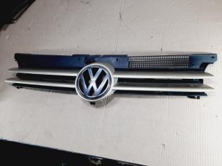 Решетка радиатора Volkswagen Golf 2003