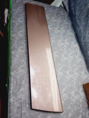 Молдинг на дверь передний правый Mercedes-Benz S-Class 1991-1999 Б/У Молдинг на дверь передний правый Mercedes-Benz S-Class 1991-1999